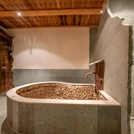 Royal A Penthouse アパート *